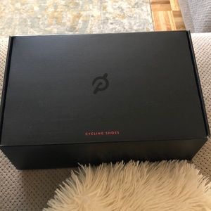 Peloton cycling shoes, size 6